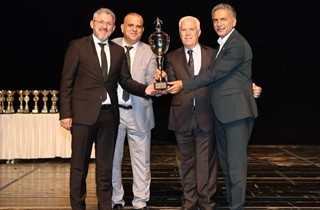 Belediyespor'dan 3 Kupa Birden